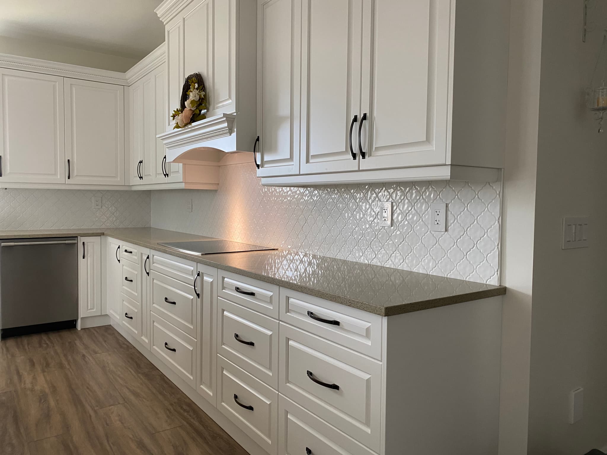 Elegant Decorative Tile